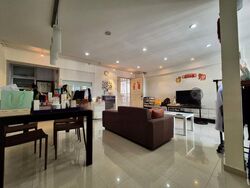 Blk 301D Anchorvale Court (Sengkang), HDB 5 Rooms #558074701